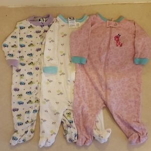 Set of three footed onesies
